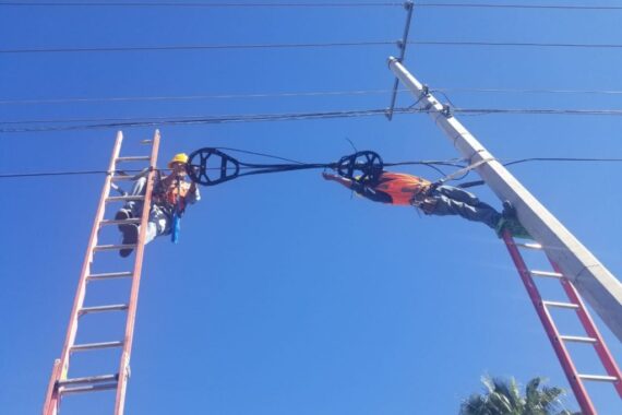 Construccion-de-red-fibra-optica-2-1024x768