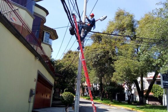 Construccion-de-red-hibrida-aerea